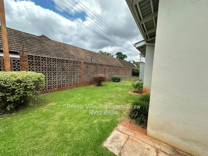 2 bed flat to let greendale