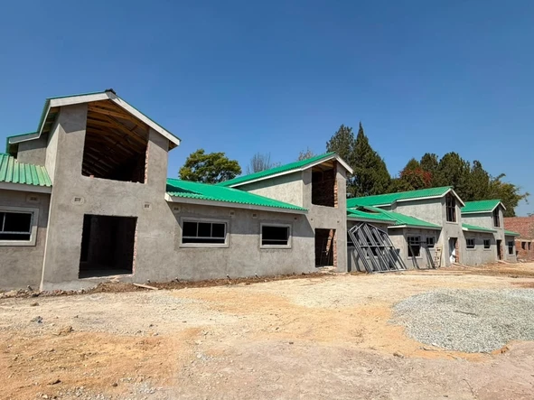 3 Bedroom Flat & Apartment