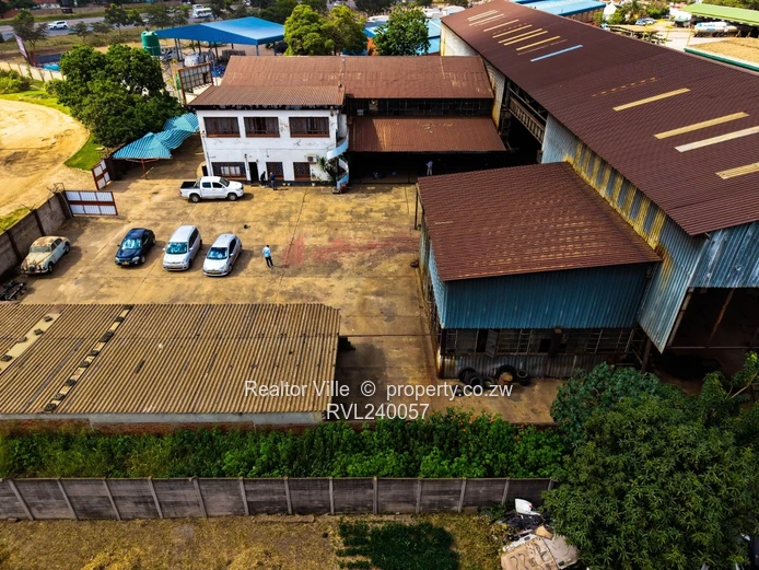 Ardbennie Factory/Warehouse – 5,690m² on 7,399m², Borehole
