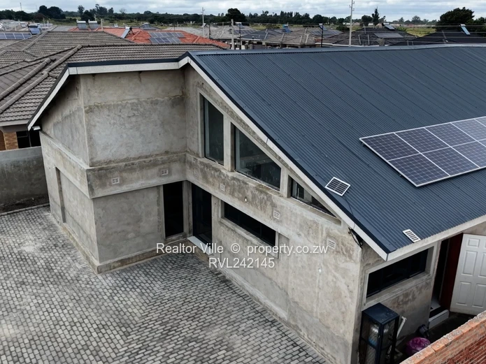 Modern 3-bed House in Mabvazuva, Ruwa 