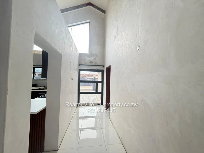 Modern 3-bed House in Mabvazuva, Ruwa 