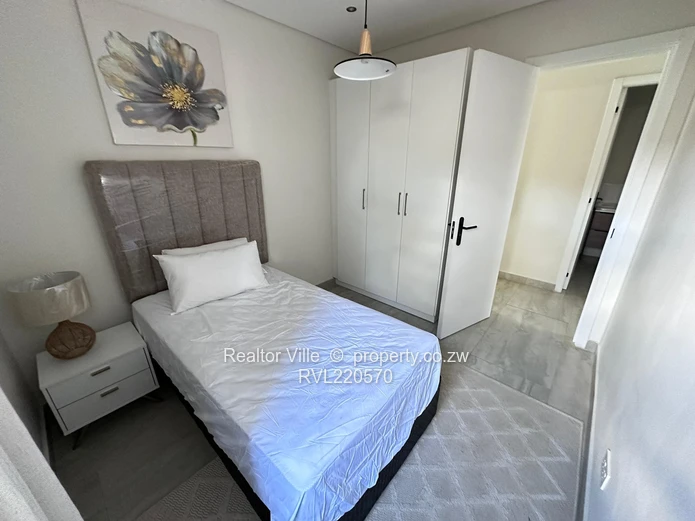 Charming 3-Bedroom Garden Flat with Borehole in Greendale