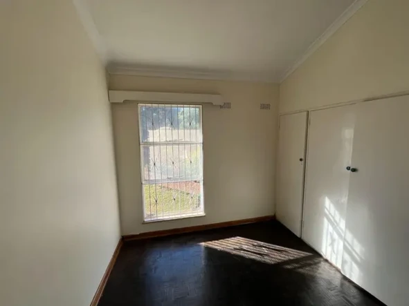 2 Bedroom Garden Flat