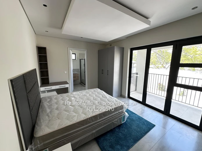 Charming 3-Bedroom Garden Flat with Borehole in Greendale