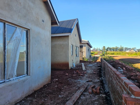 Stands & Residential Land