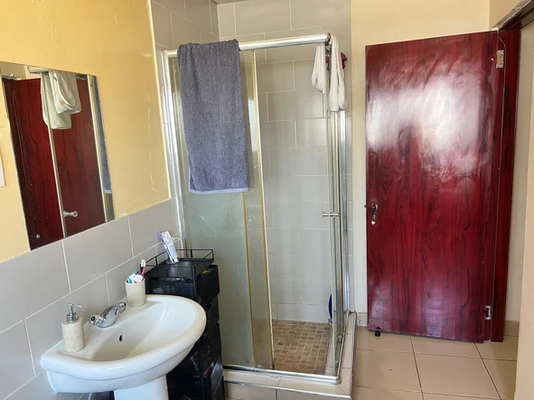 2 Bedroom Garden Flat