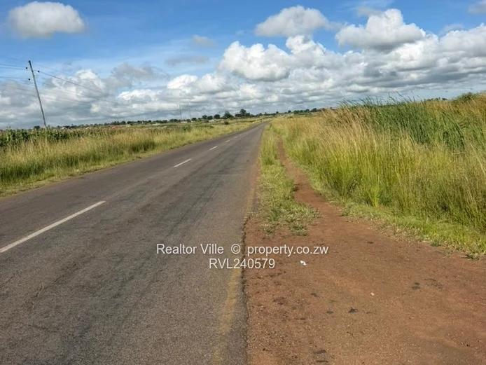 Prime 200sqm Stand for Sale in Swallowfield of Johannesburg in Norton – Only $10,000!