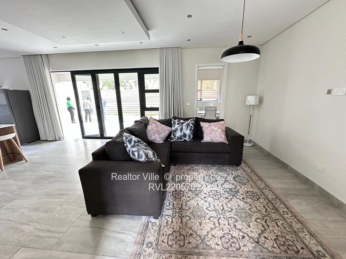 Charming 3-Bedroom Garden Flat with Borehole in Greendale
