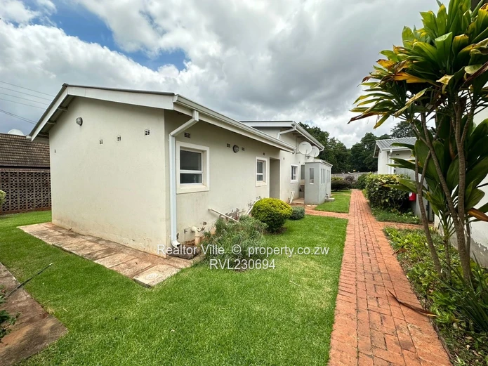 2 bed flat to let greendale