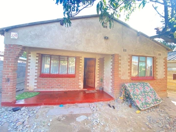 Spacious 6-Bed Home in St. Marys