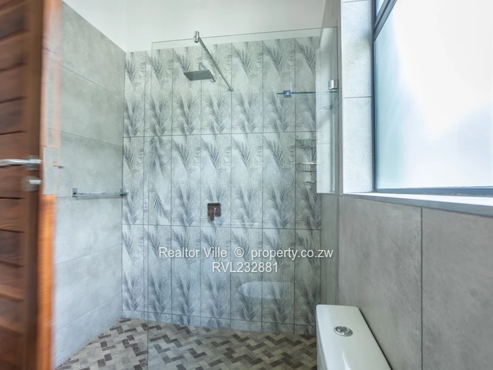 Modern 3-bed Townhouse for Rent in Borrowdale West