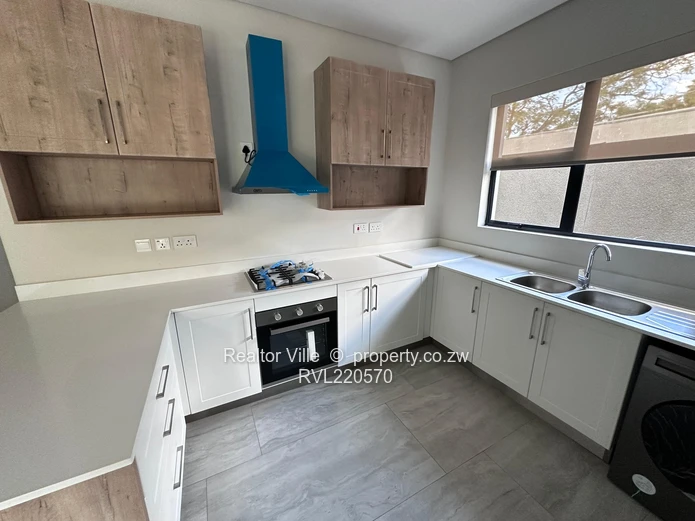 Charming 3-Bedroom Garden Flat with Borehole in Greendale