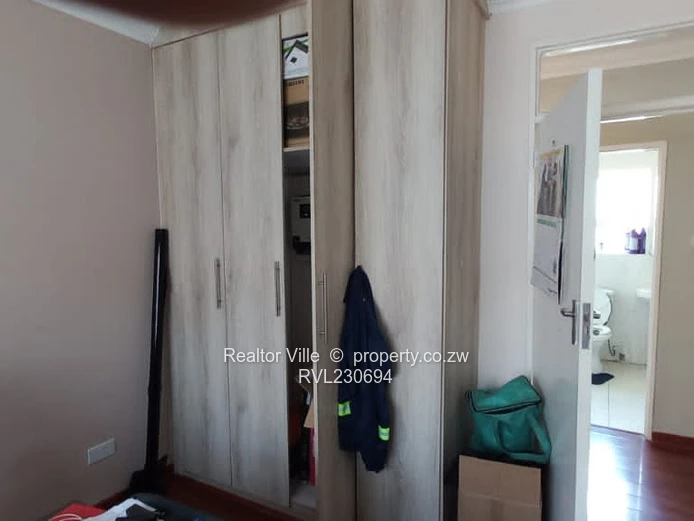 2 bed flat to let greendale