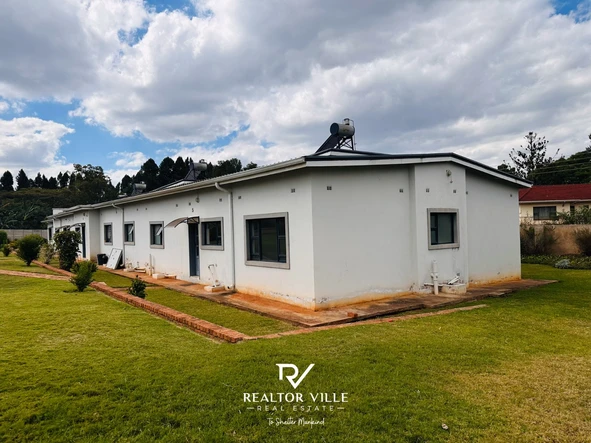 3 Bedroom Flat & Apartment
