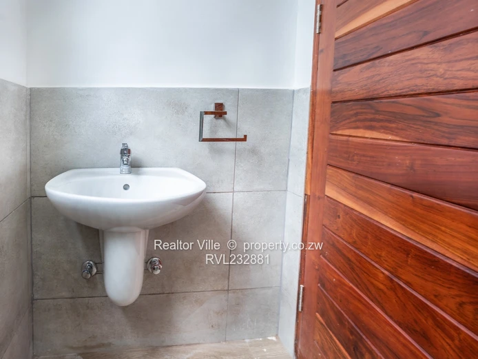 Modern 3-bed Townhouse for Rent in Borrowdale West