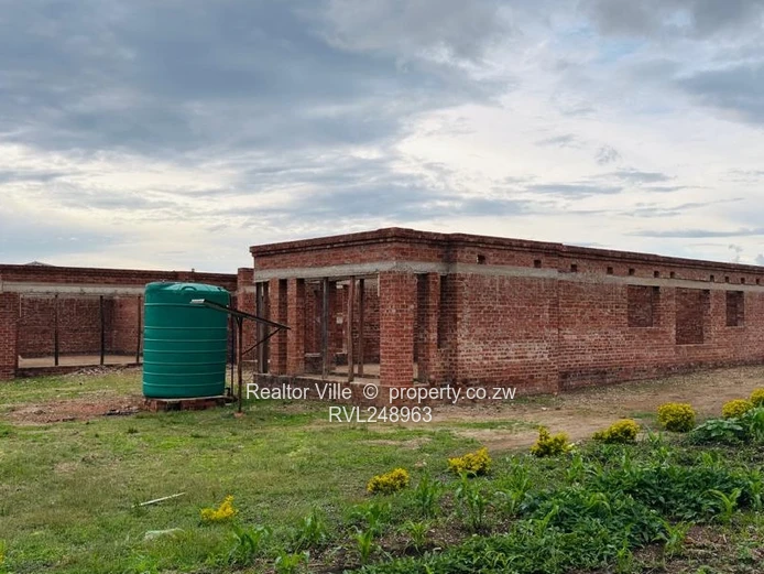 Spacious 4-Bed Shell Home on 2000sqm in Pomona — 24hr Security