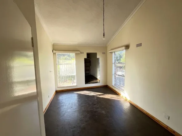 2 Bedroom Garden Flat