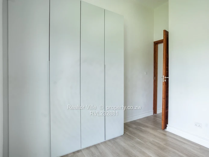 Modern 3-bed Townhouse for Rent in Borrowdale West