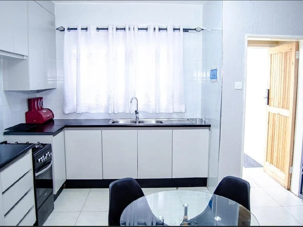 2 Bedroom Garden Flat