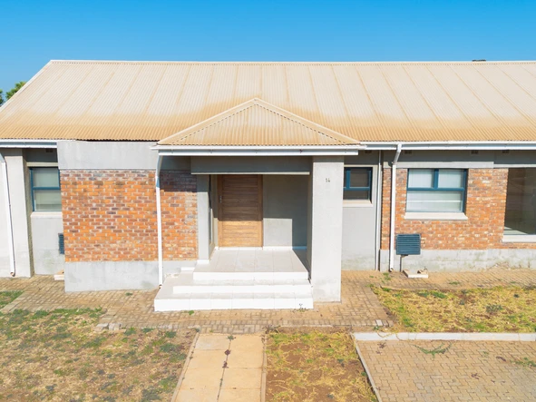 3 Bedroom Garden Flat